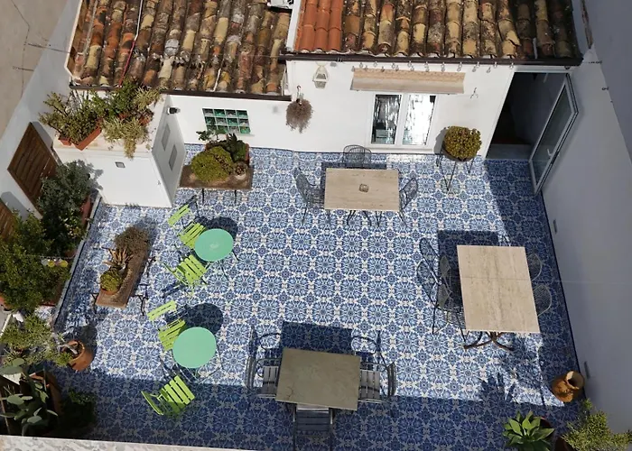 Ad Hoc Rooms Palermo